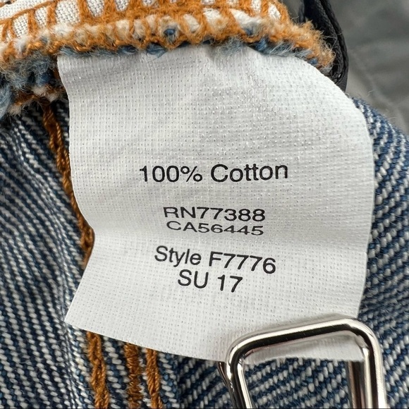 J. Crew Cuffed Hem Denim Jean Shorts Size 27 Women’s - Picture 4 of 4